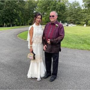 Meet your Posher, Edz